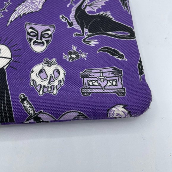 DISNEY LOUNGEFLY cosmetics case / small bag w/ ZIP TOP in PURPLE VILLAINS - VGUC - Picture 7 of 15